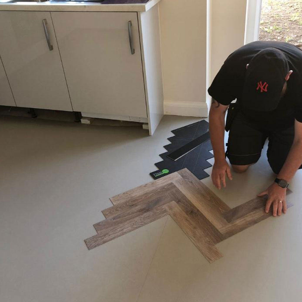 Vinyl-vs-LVT-img1